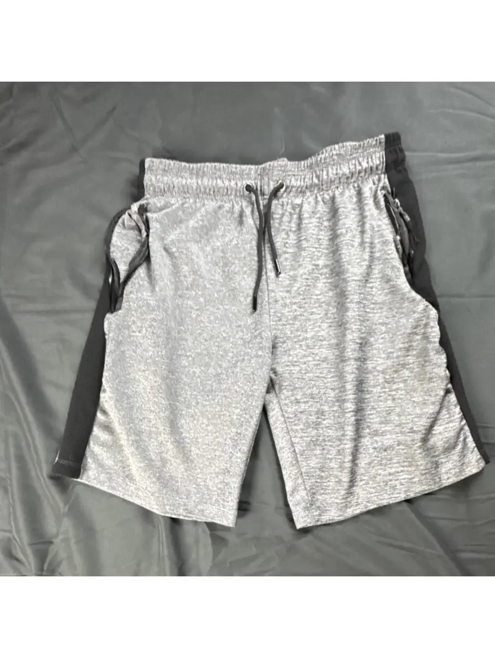 Mens Size L Athletic Shorts Gray Black Knit Zipper Pockets Drawstring Gym Sport